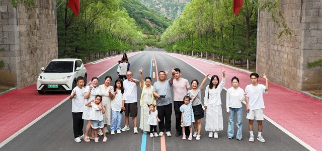 忻州團建之旅：古城、溶洞與雄關的奇妙之行